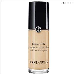 Giorgio Armani Luminous Silk (Shade 3) 18mL